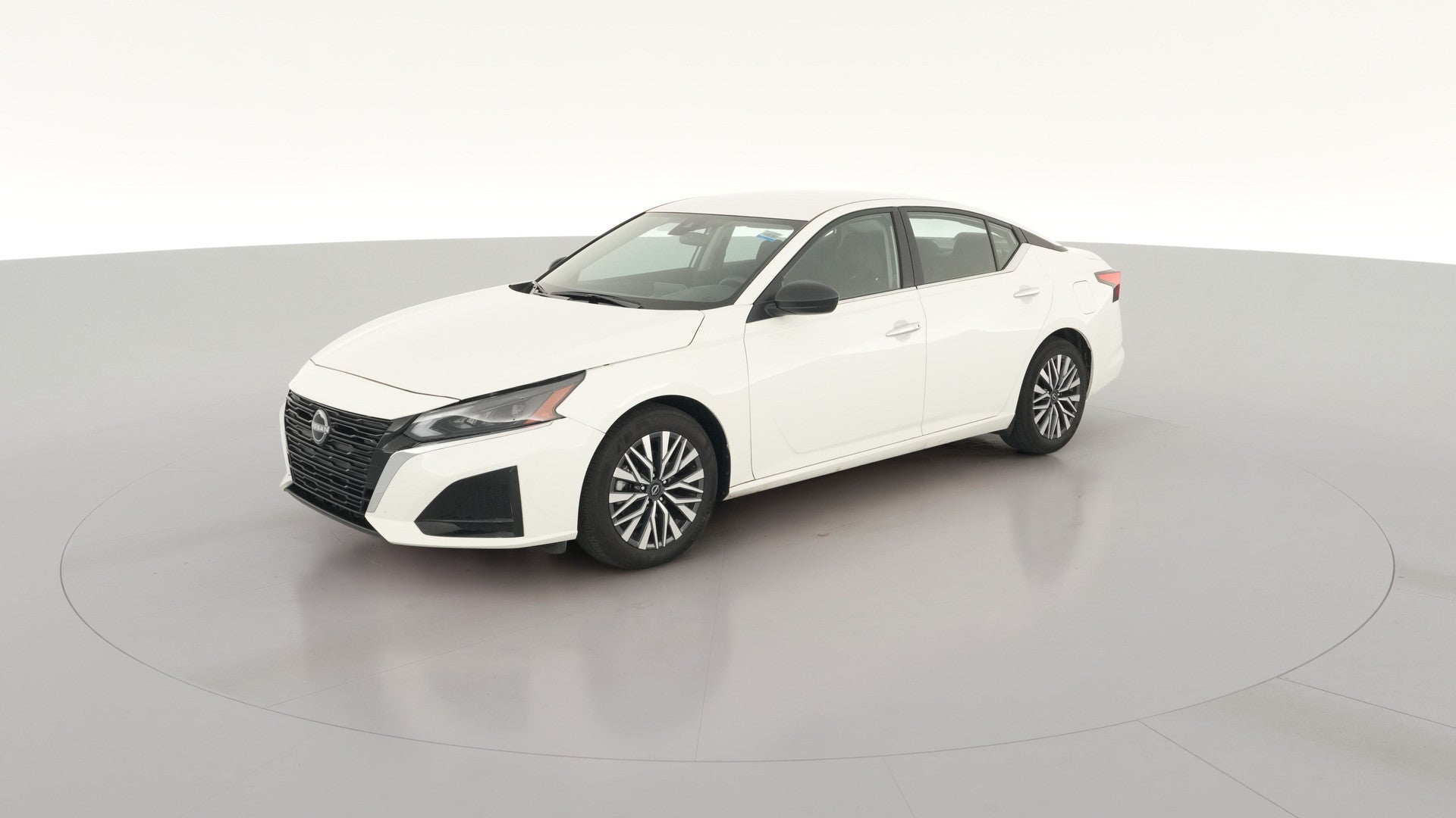 2025 Nissan Altima vehicle photo