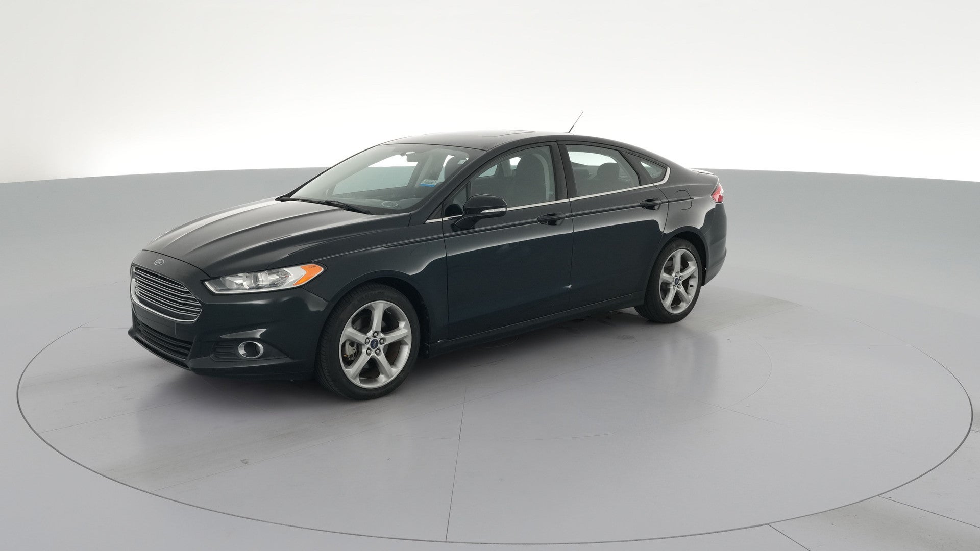 2014 Ford Fusion vehicle photo