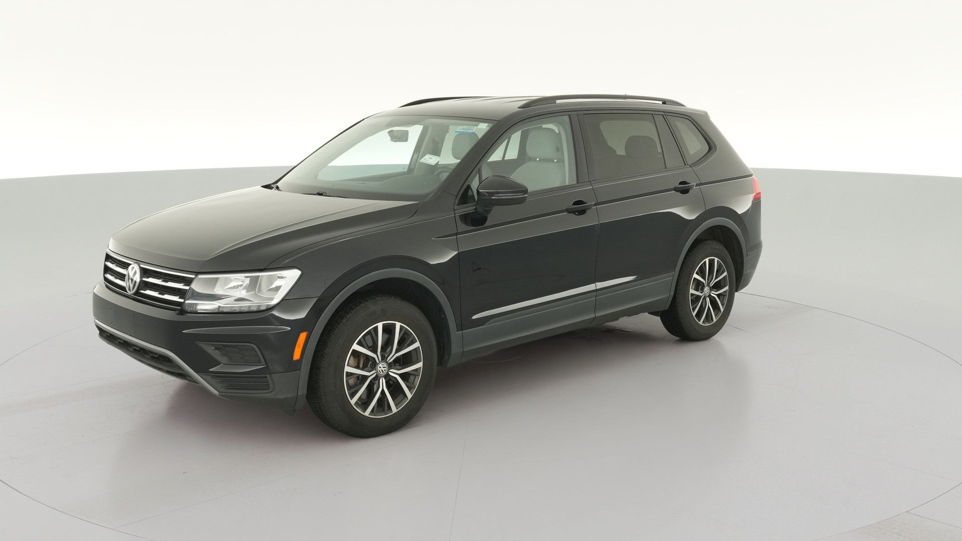 2021 Volkswagen Tiguan vehicle photo