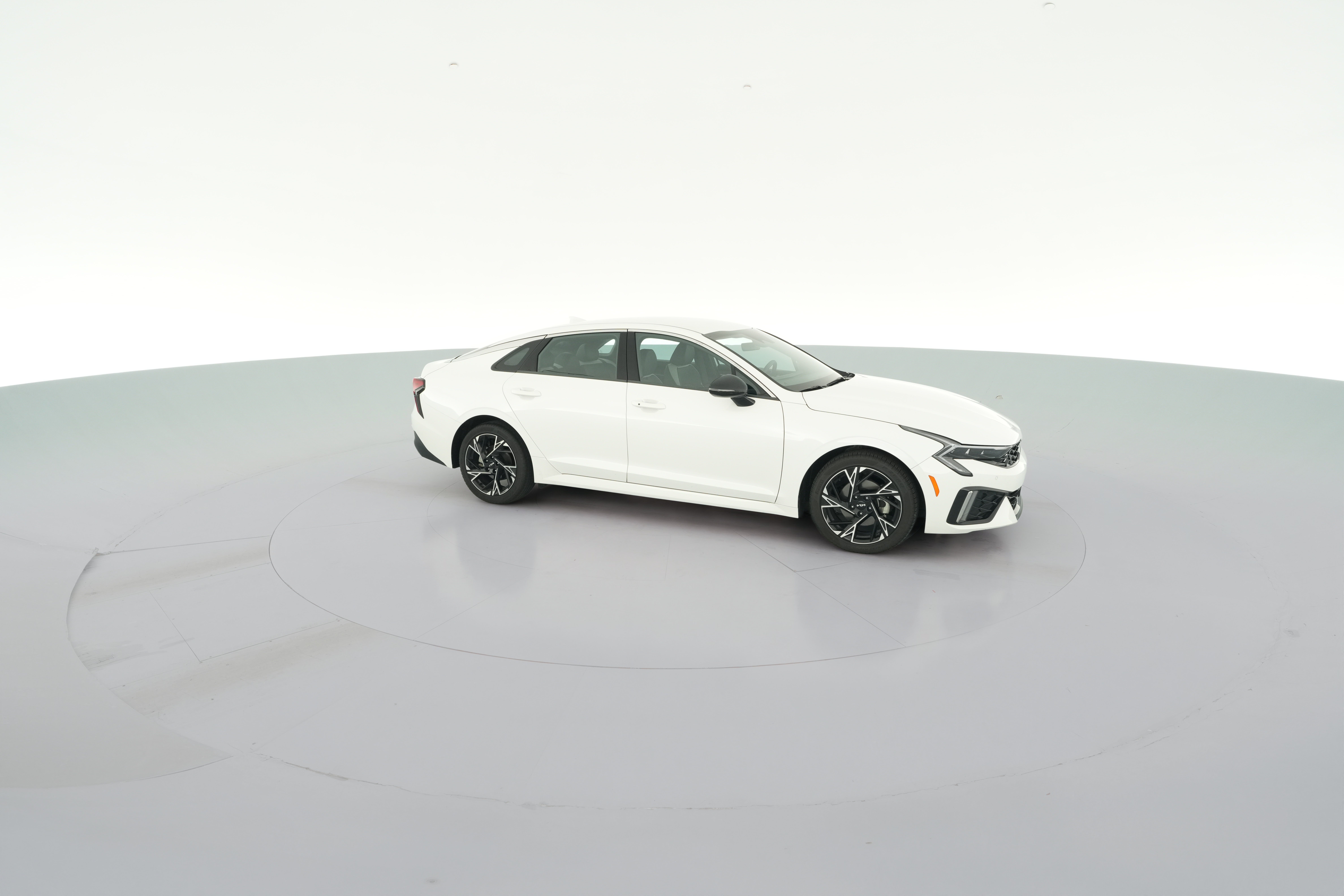 2025 Kia K5 GT-Line - Photo 36