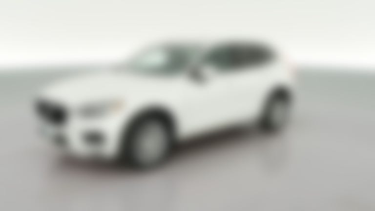 2018 Volvo XC60 vehicle photo