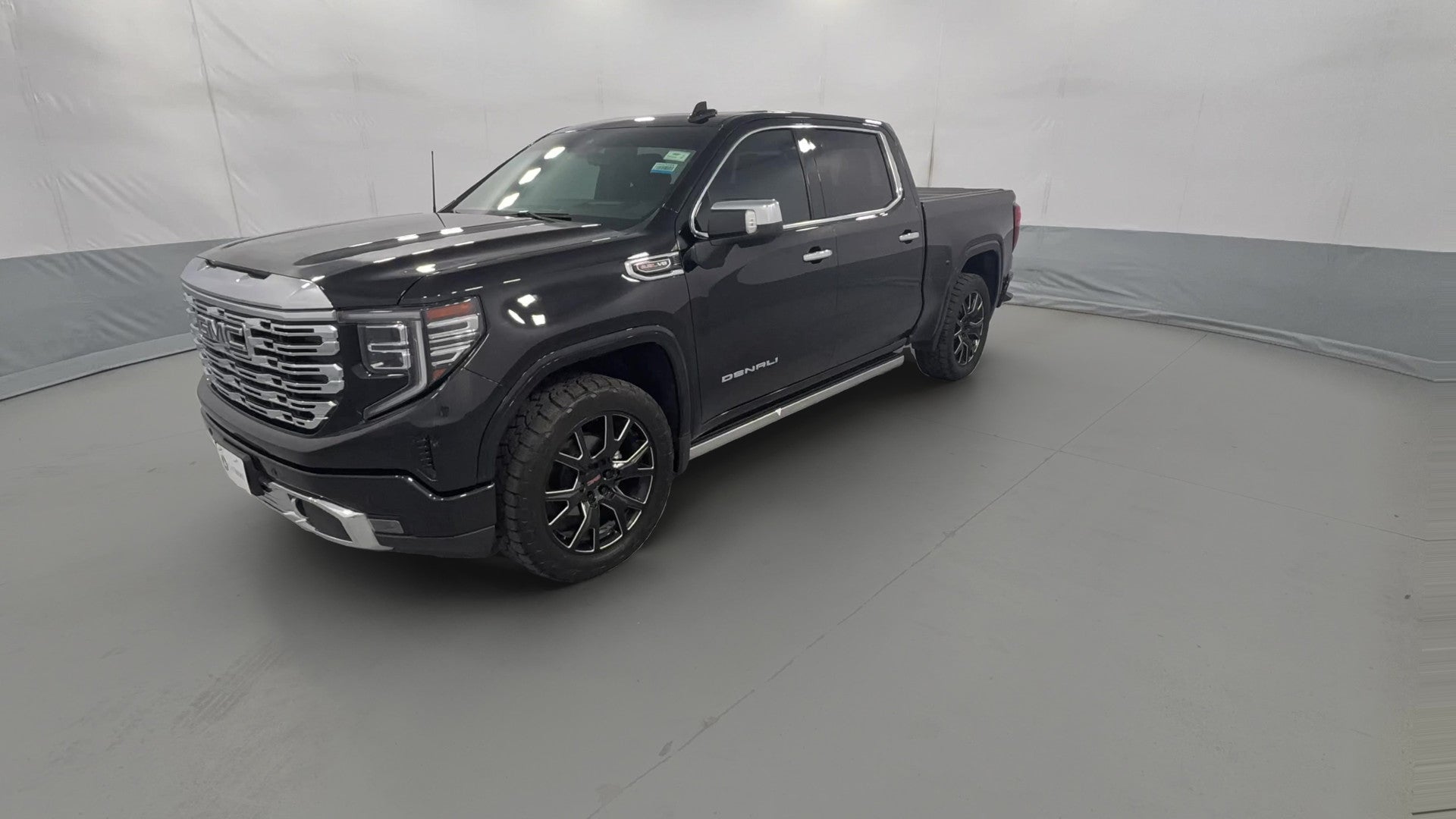 2022 GMC Sierra 1500 Crew Cab vehicle photo