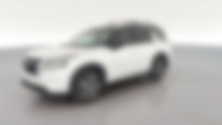 2025 Nissan Pathfinder vehicle photo