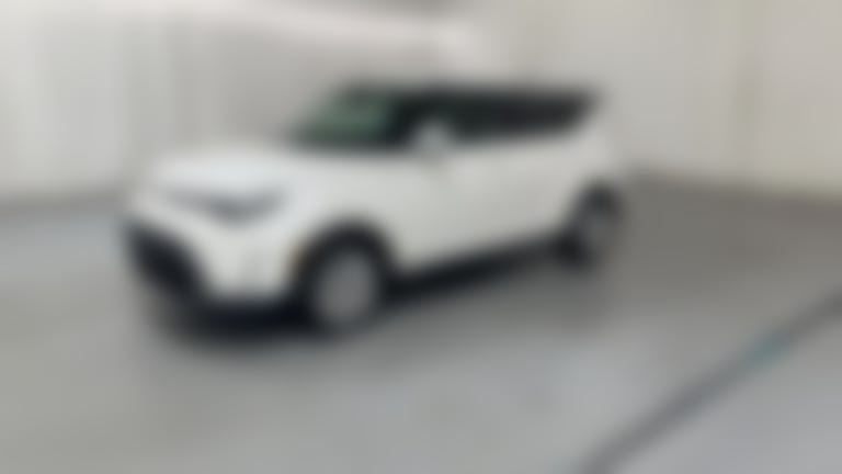 2025 Kia Soul vehicle photo