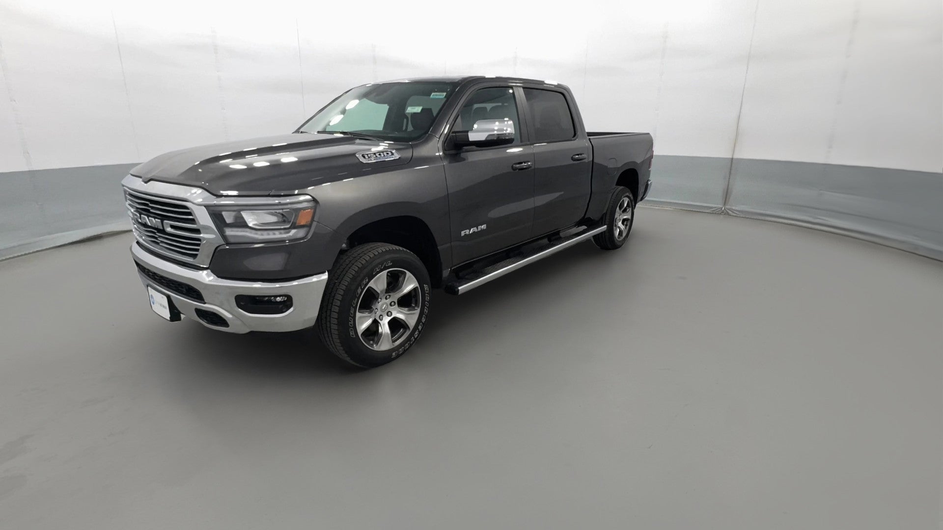 2024 Ram 1500 Crew Cab vehicle photo