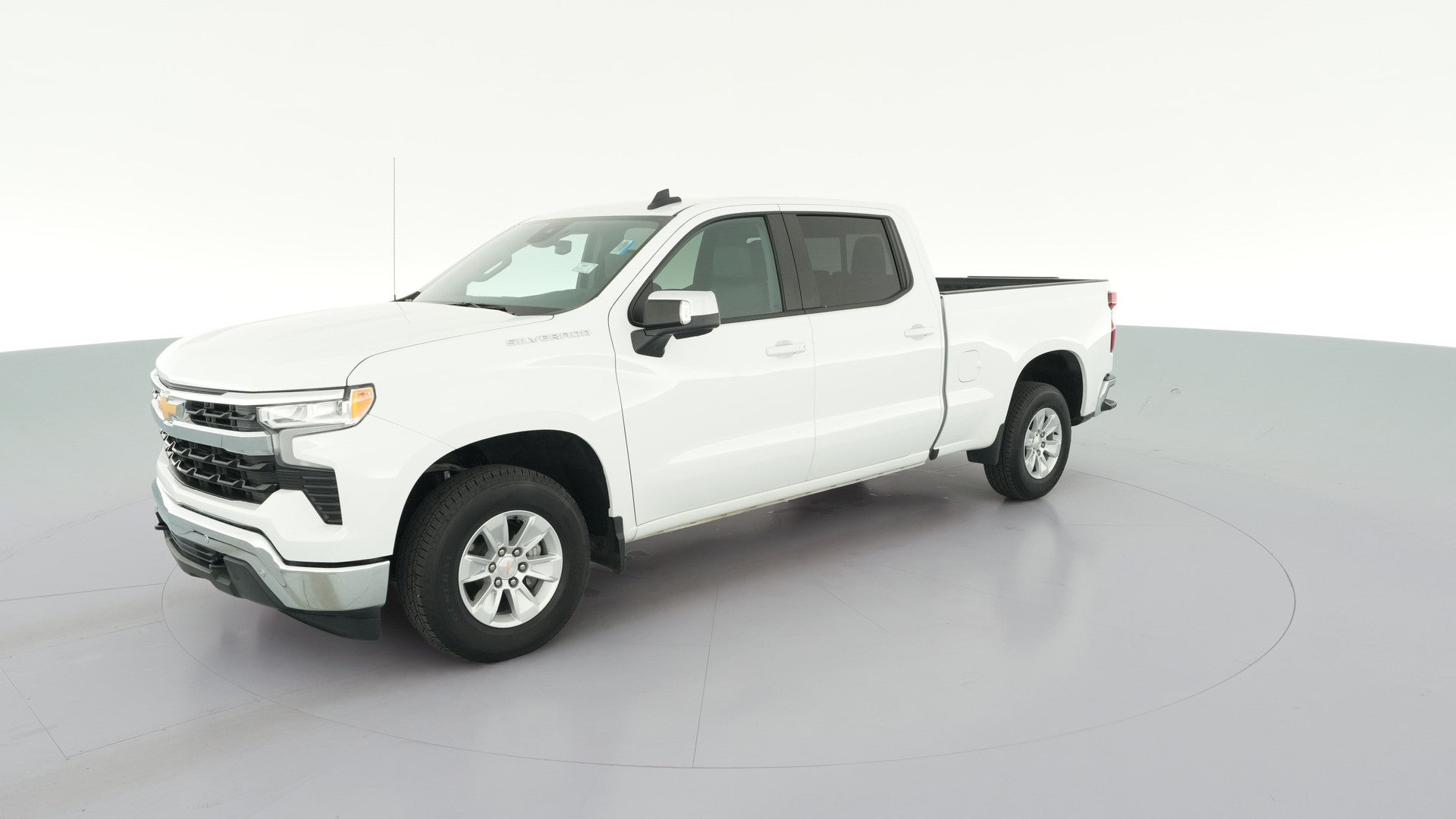 2024 Chevrolet Silverado 1500 Crew Cab vehicle photo