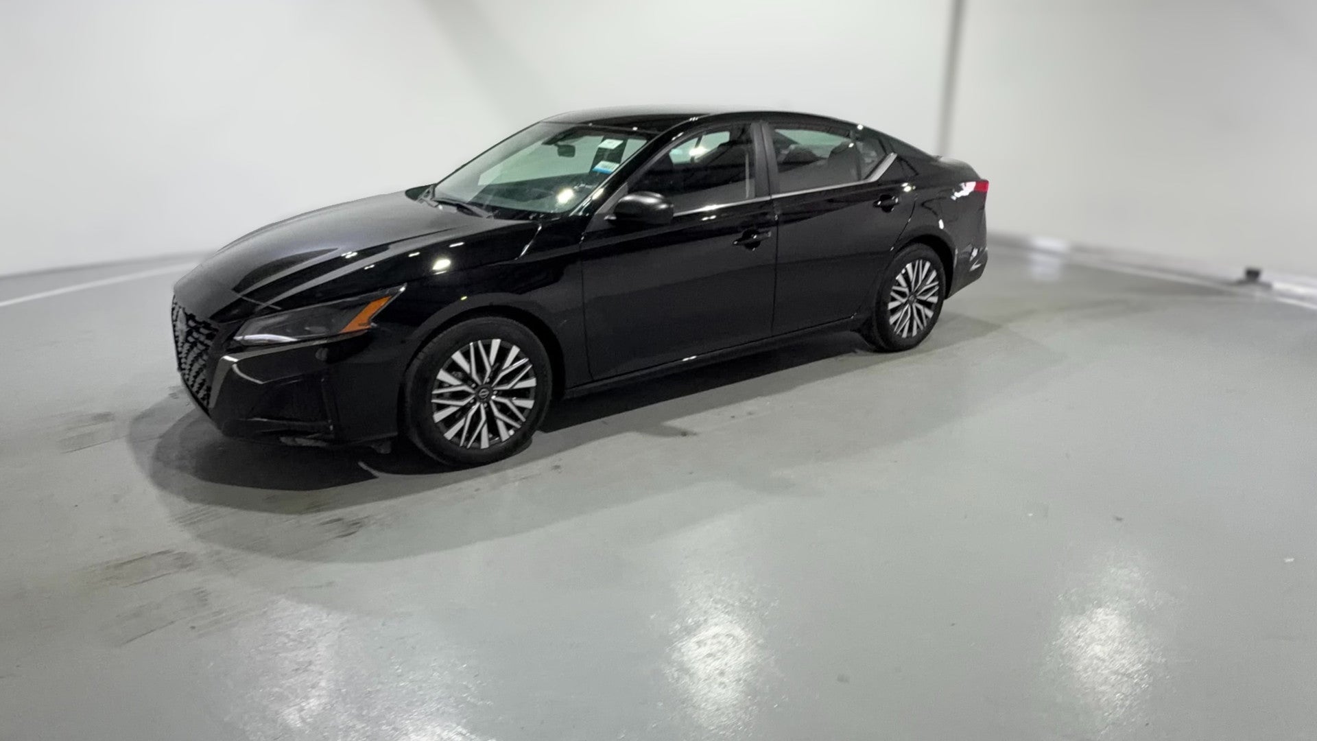 2026 Nissan Altima vehicle photo