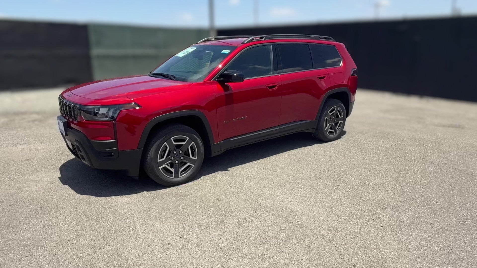 2026 Jeep Cherokee vehicle photo
