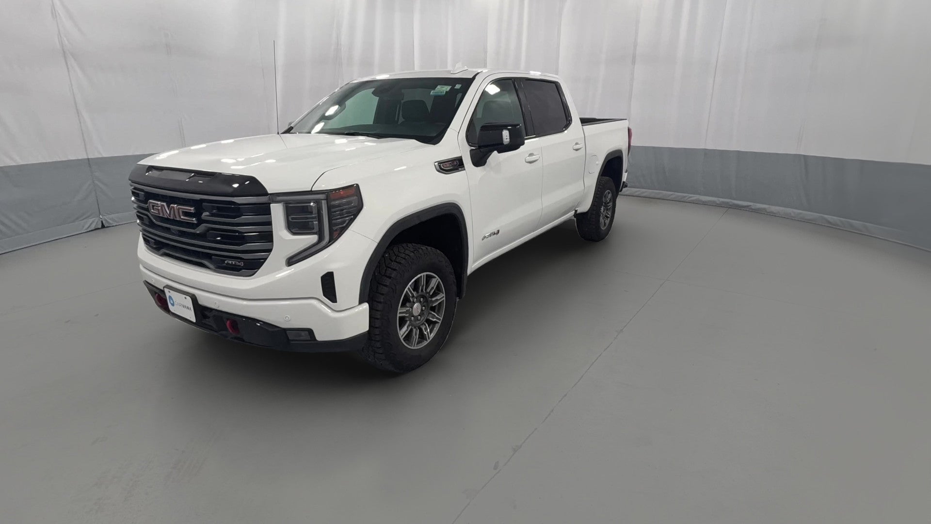 2025 GMC Sierra 1500 Crew Cab vehicle photo