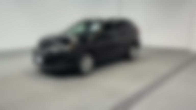 2018 Nissan Rogue vehicle photo