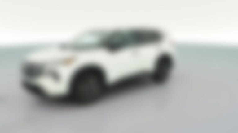 2024 Nissan Rogue vehicle photo