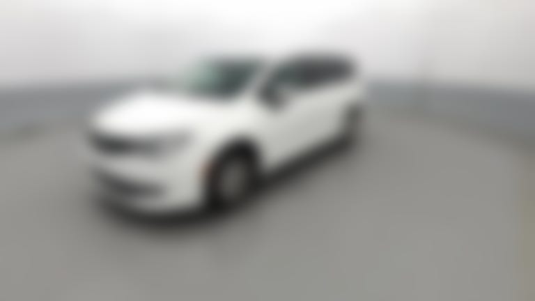 2023 Chrysler Voyager vehicle photo