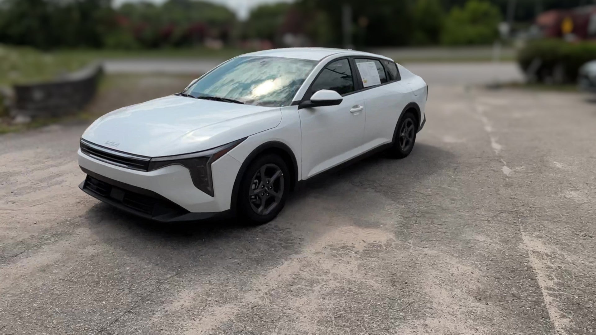 2025 Kia K4 vehicle photo