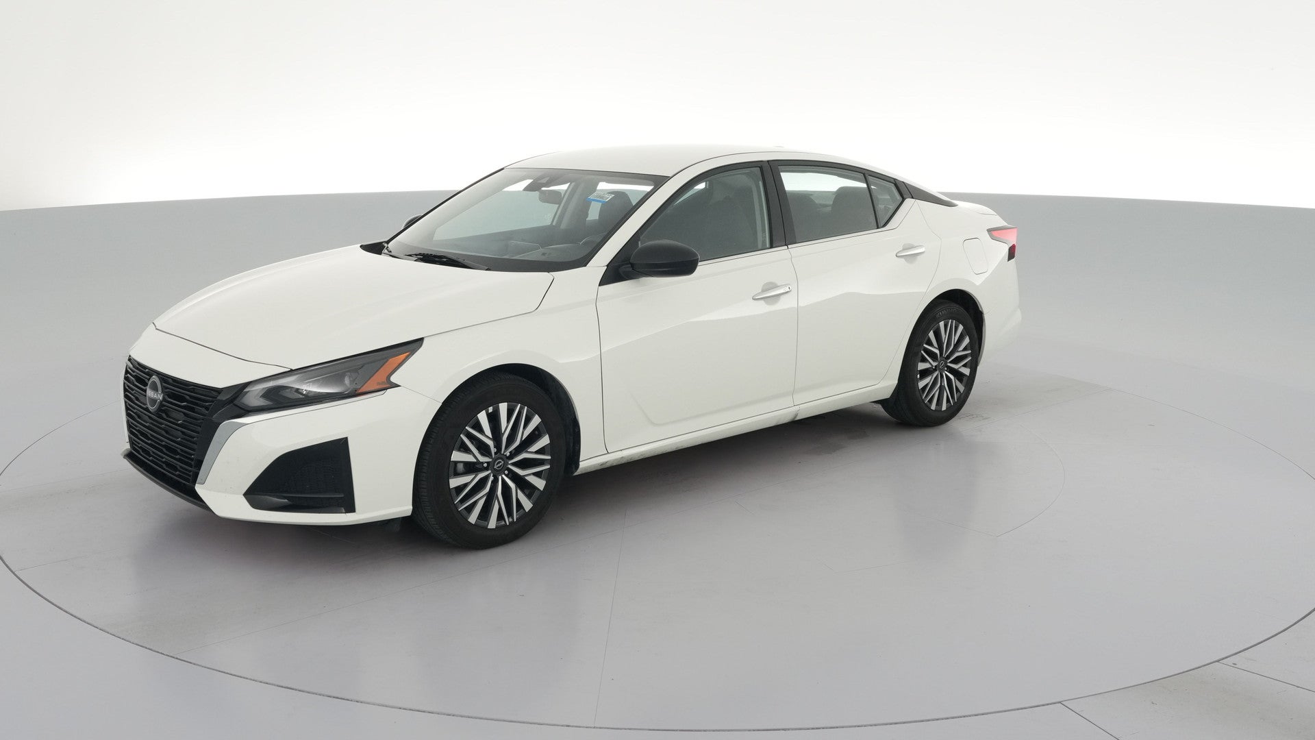 2025 Nissan Altima vehicle photo