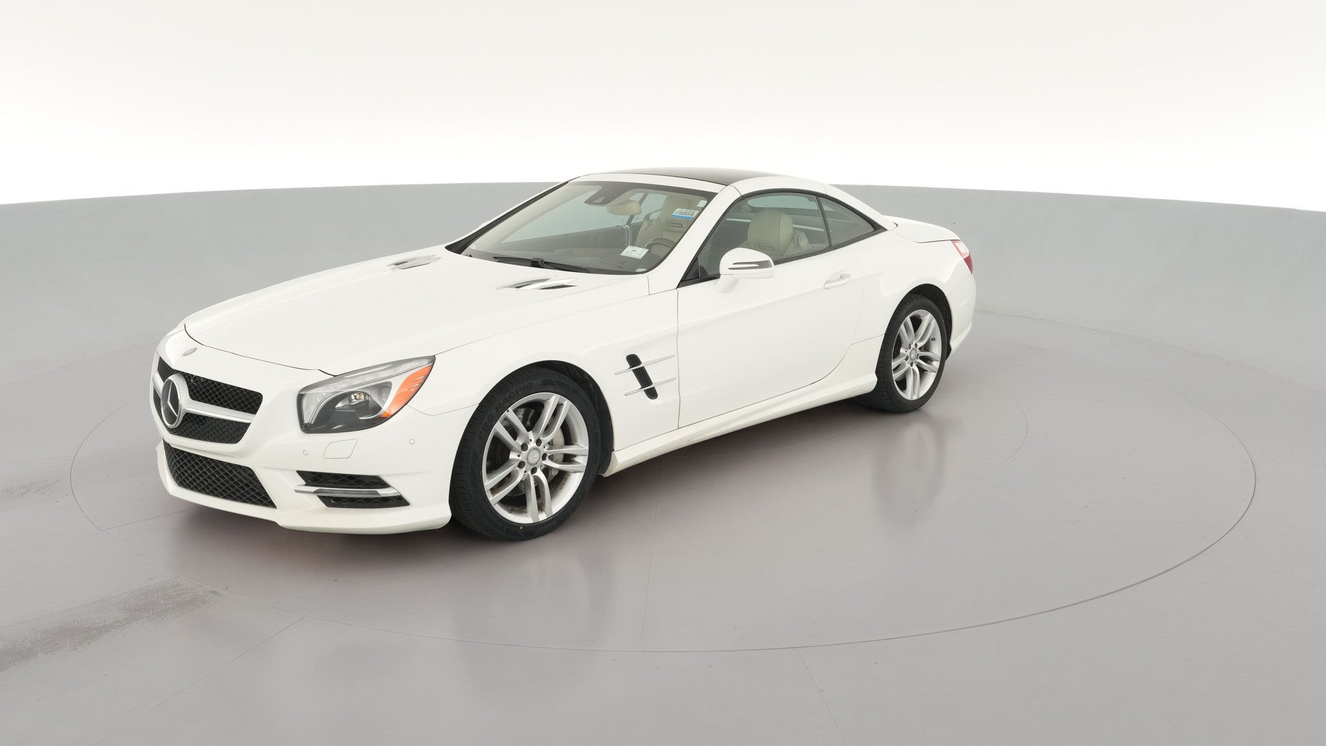 2015 Mercedes-Benz SL-Class vehicle photo