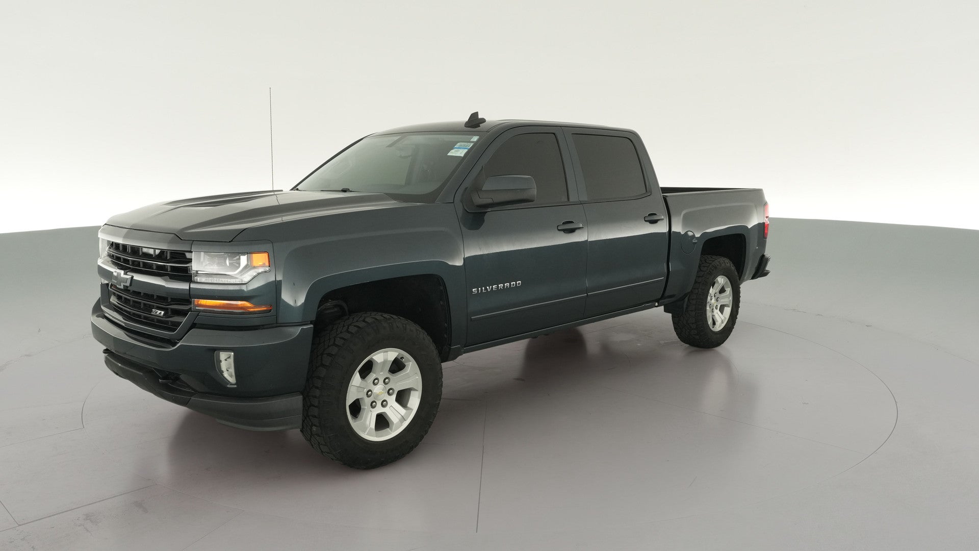 2017 Chevrolet Silverado 1500 Crew Cab vehicle photo