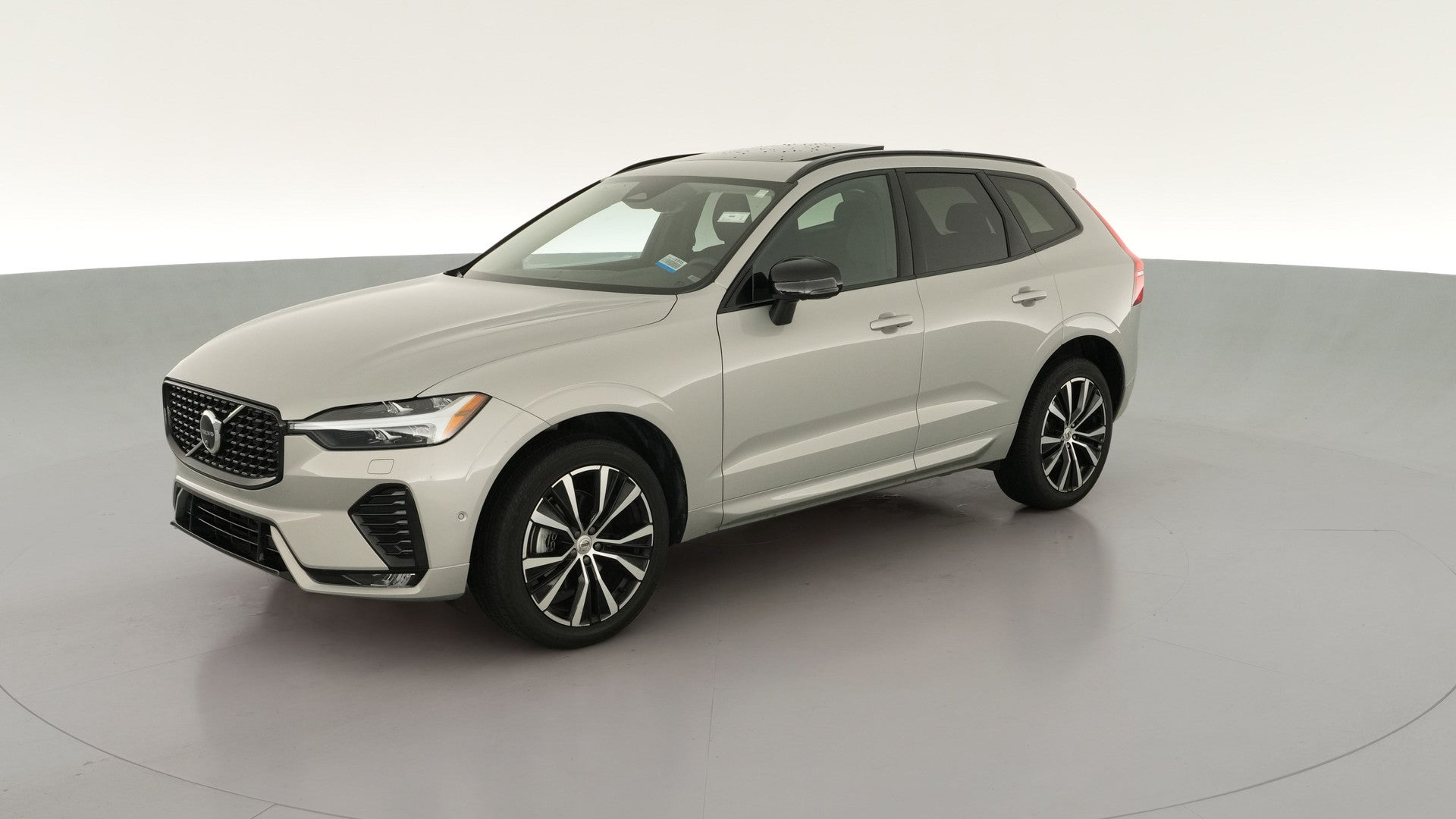 2024 Volvo XC60 vehicle photo