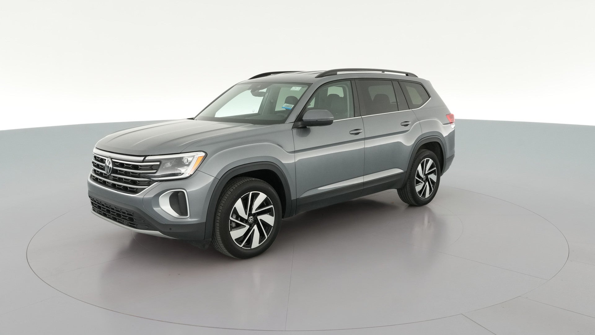 2025 Volkswagen Atlas vehicle photo