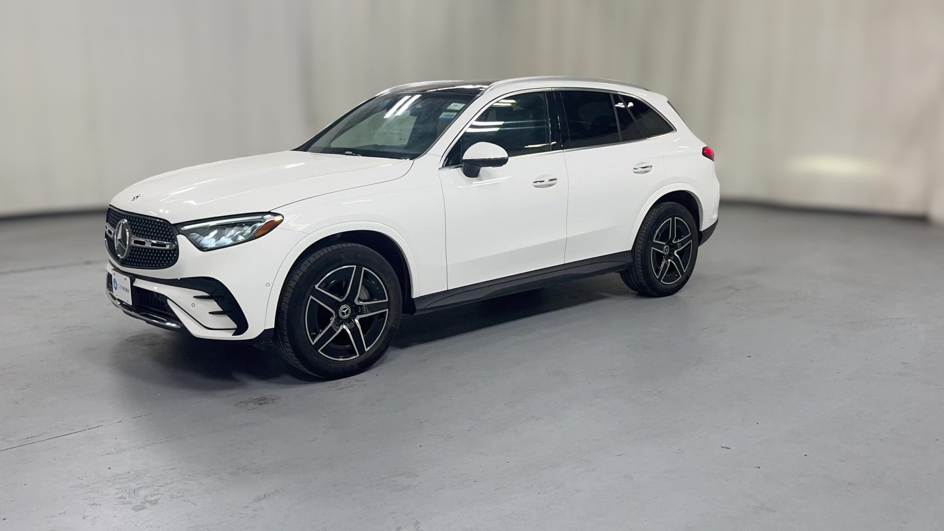 2026 Mercedes-Benz GLC vehicle photo