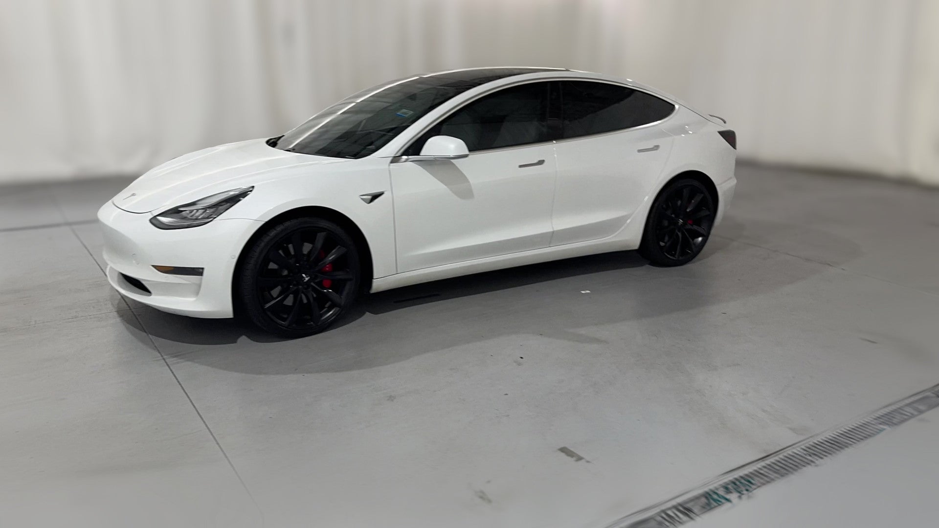 2020 Tesla Model 3 vehicle photo