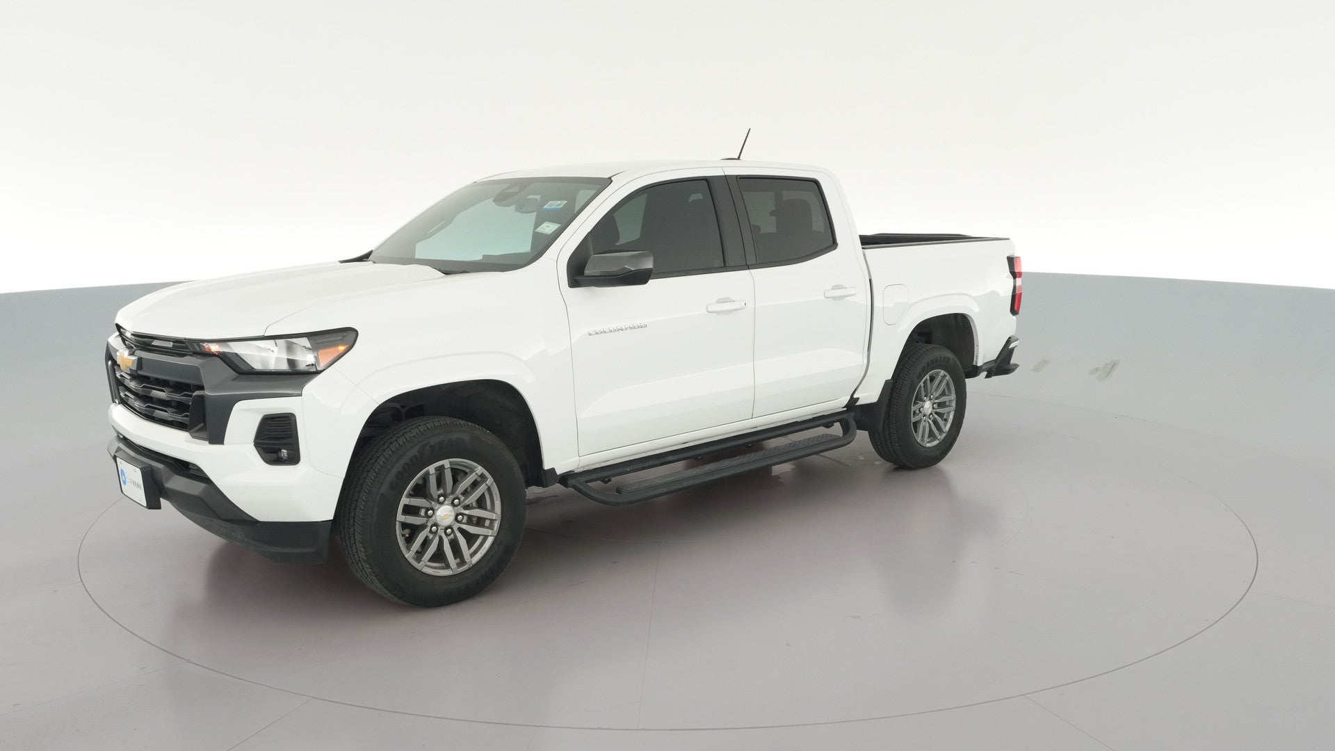 2024 Chevrolet Colorado Crew Cab vehicle photo