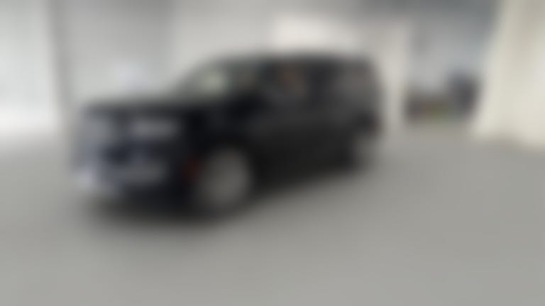 2022 Jeep Grand Wagoneer vehicle photo