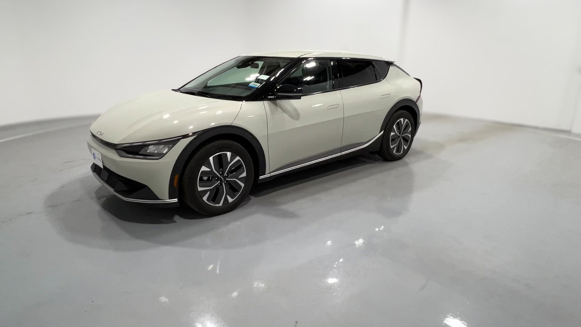 2024 Kia EV6 vehicle photo