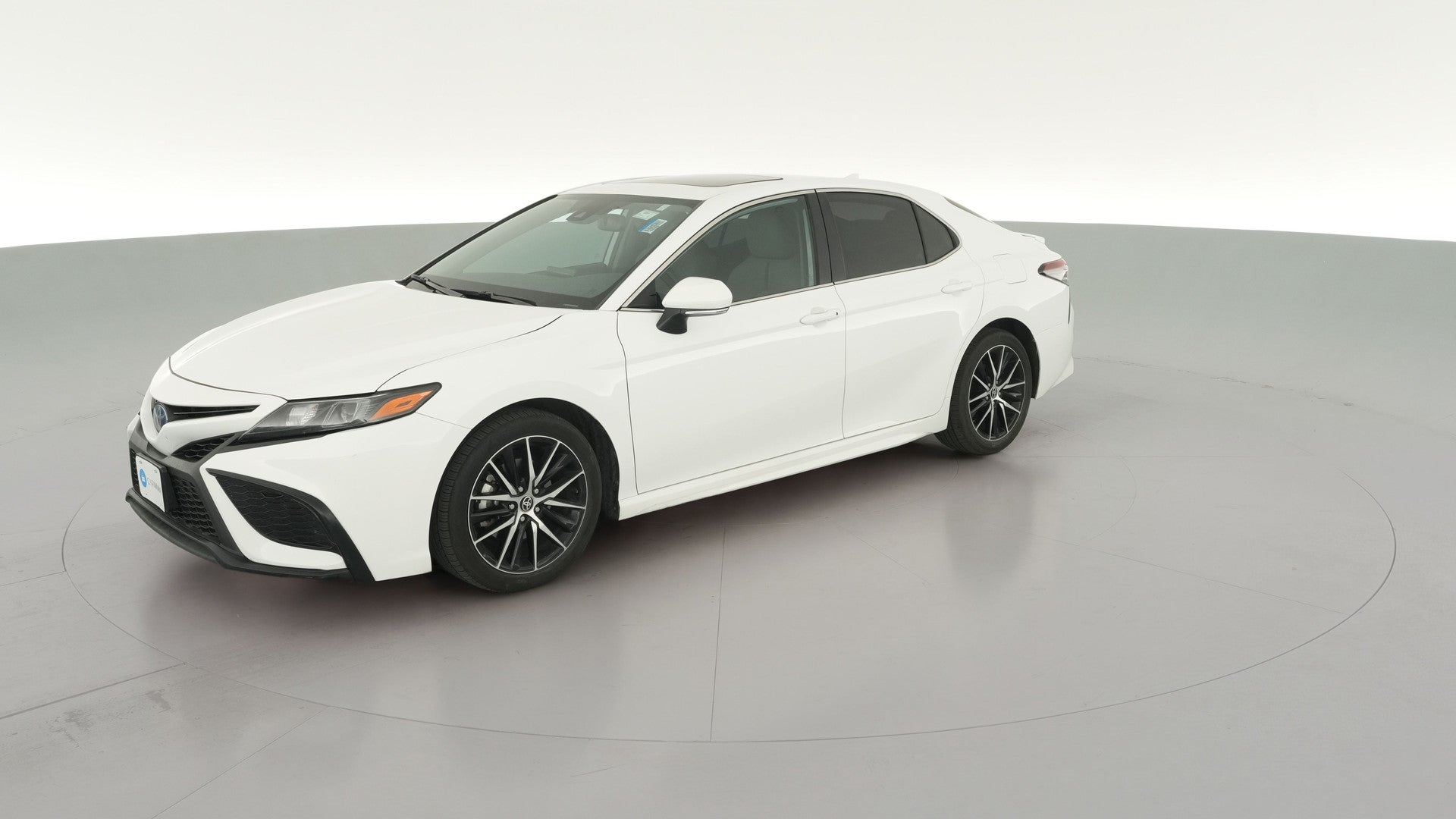 2022 Toyota Camry Hybrid vehicle photo