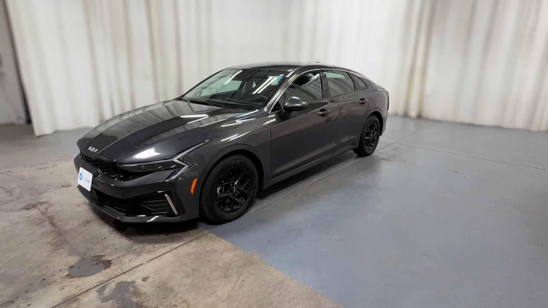 2025 Kia K5 vehicle photo
