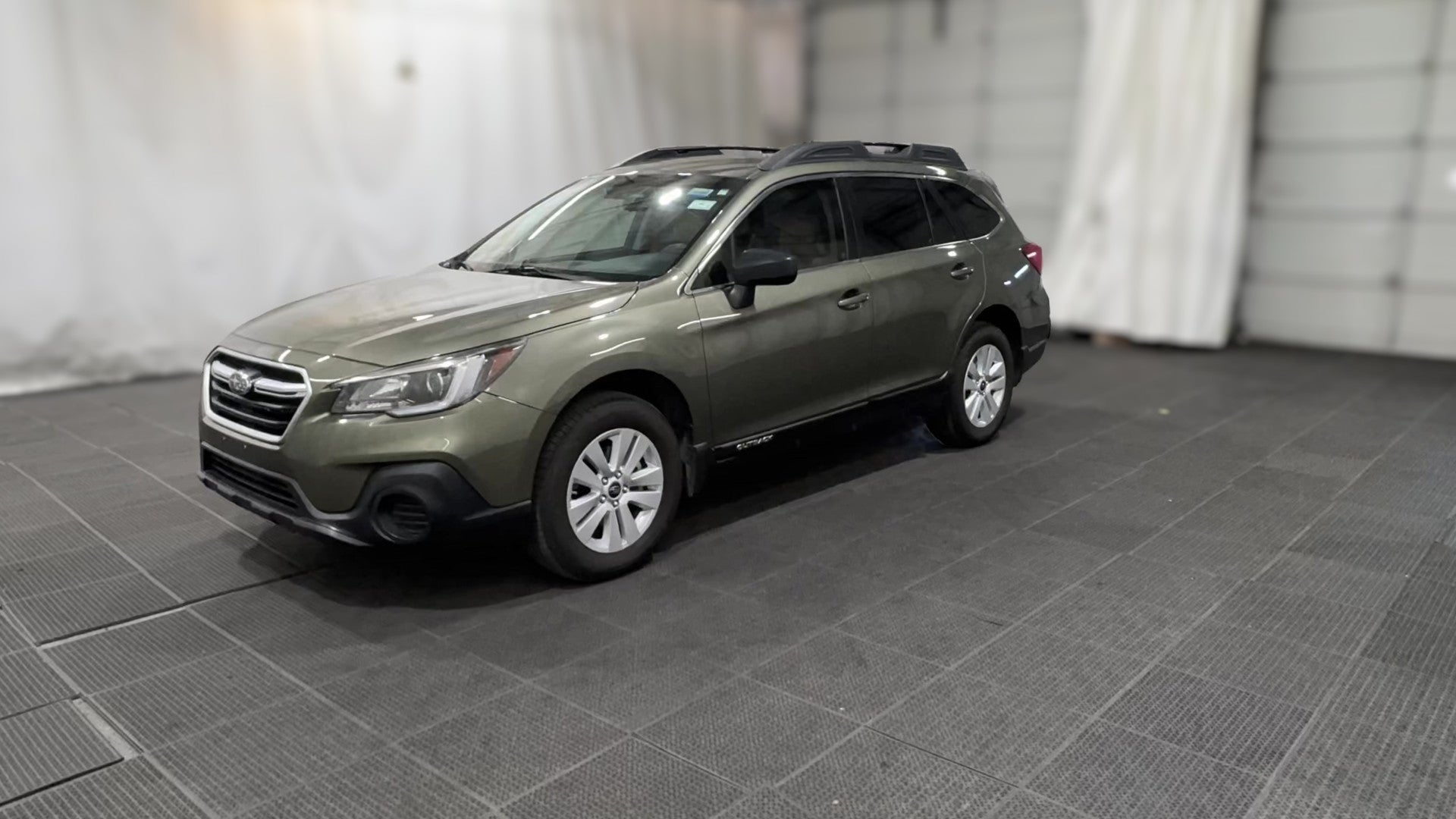 2019 Subaru Outback vehicle photo