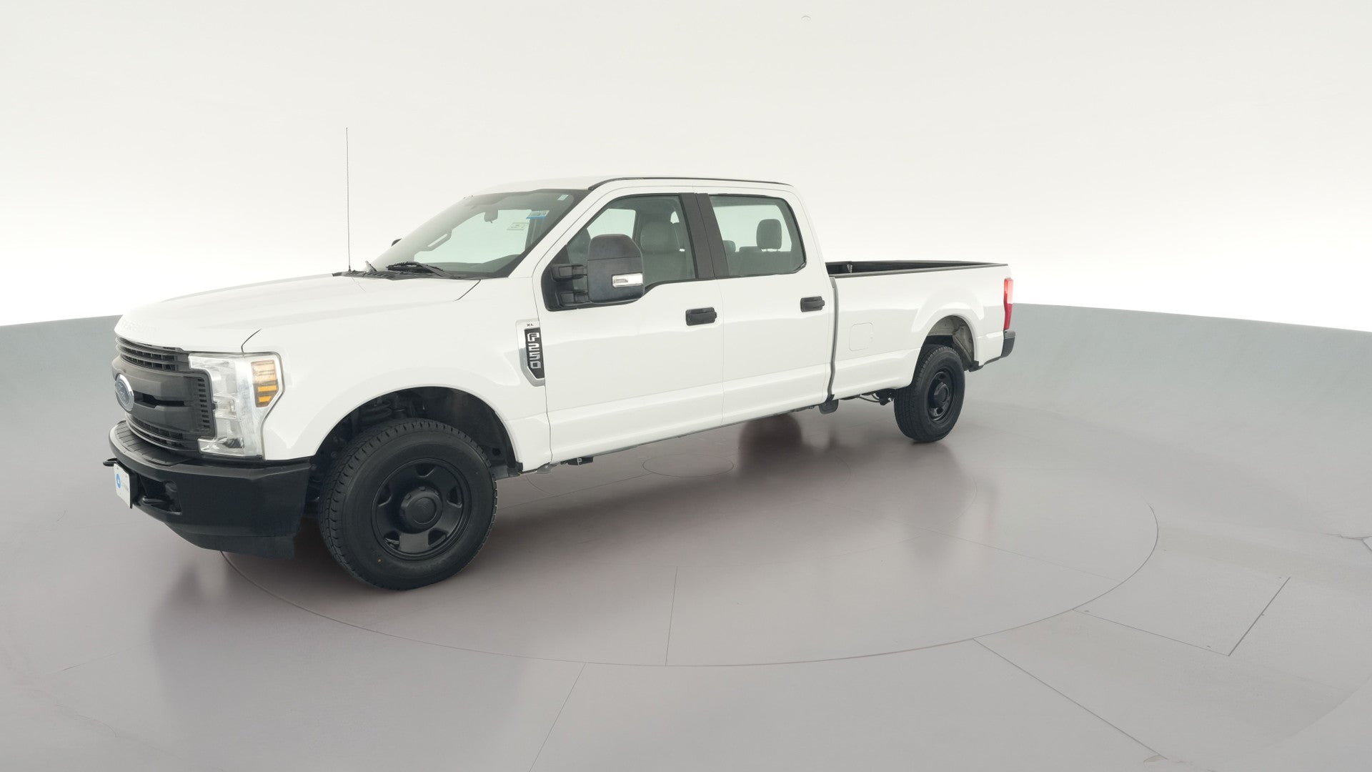 2018 Ford F250 Super Duty Crew Cab vehicle photo