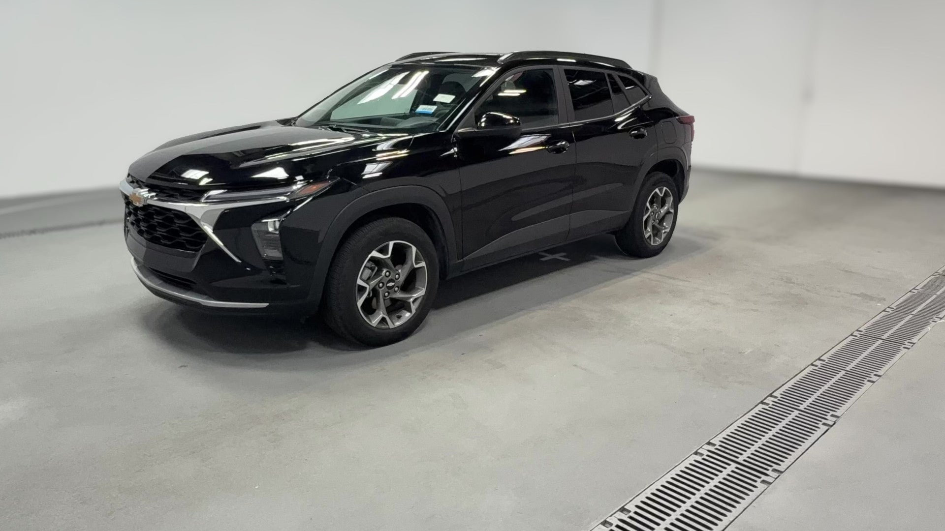 2025 Chevrolet Trax vehicle photo