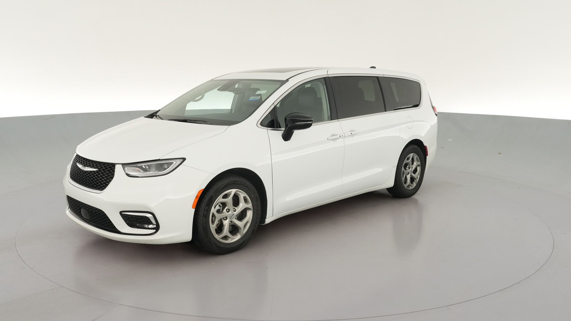 2024 Chrysler Pacifica vehicle photo