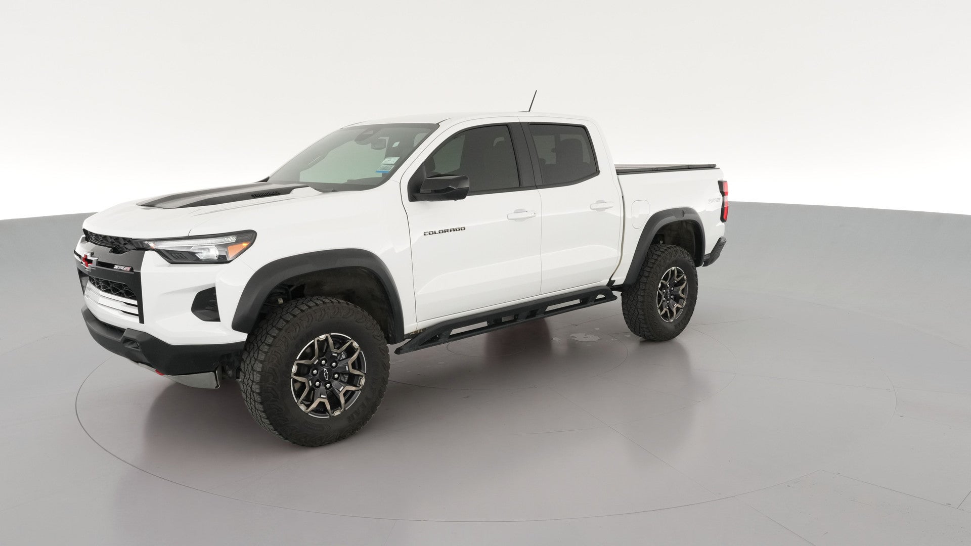 2025 Chevrolet Colorado Crew Cab vehicle photo