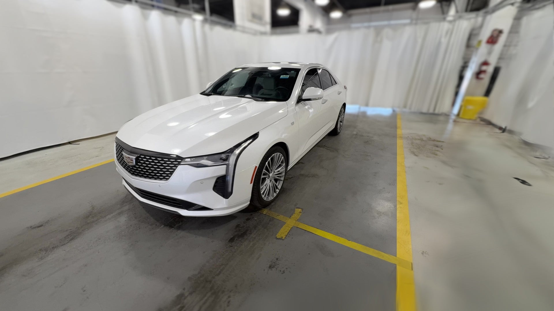 2022 Cadillac CT4 vehicle photo