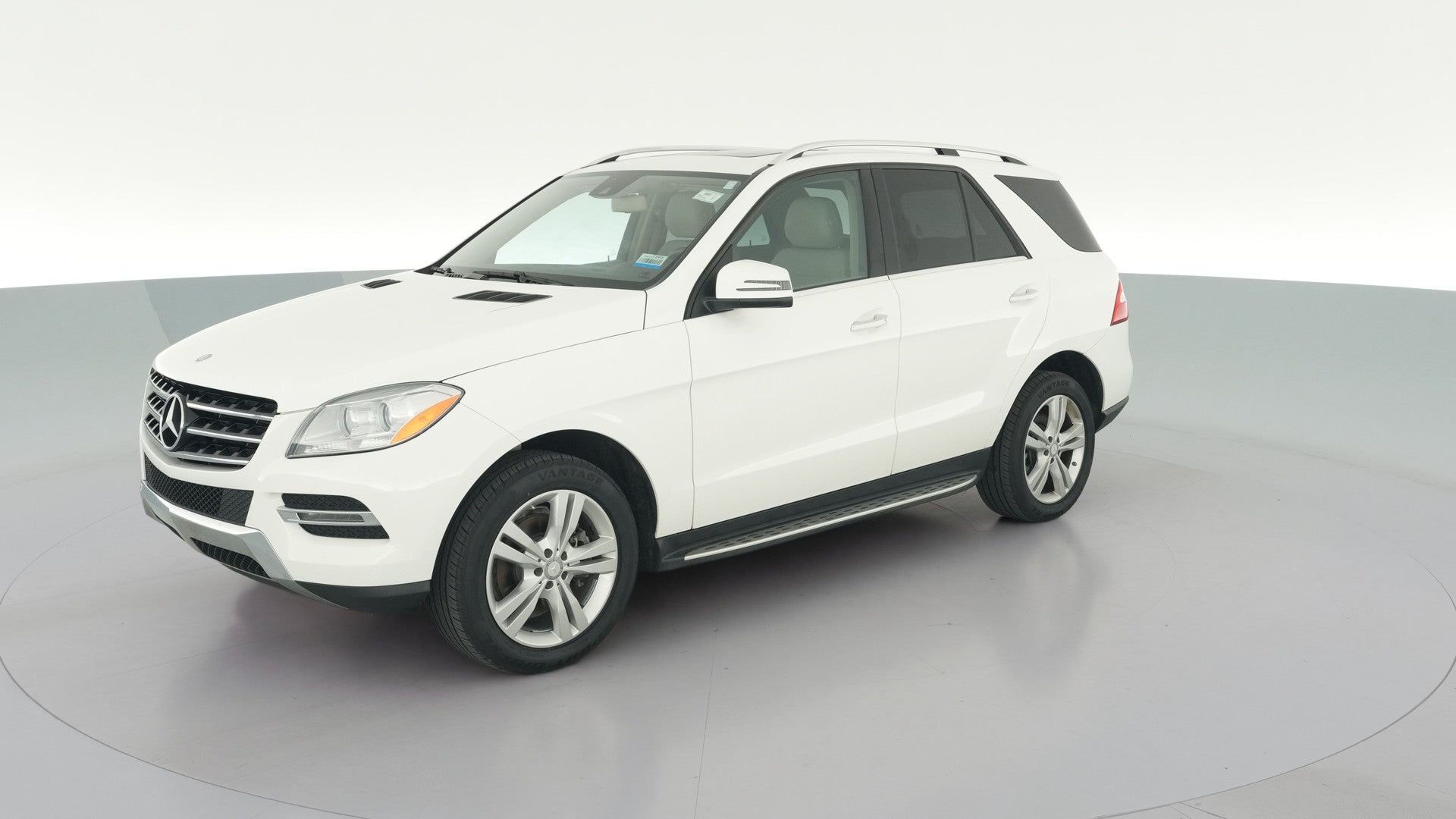 2014 Mercedes-Benz M-Class vehicle photo
