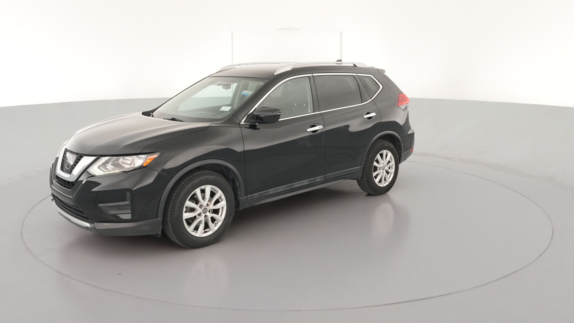 2017 Nissan Rogue vehicle photo