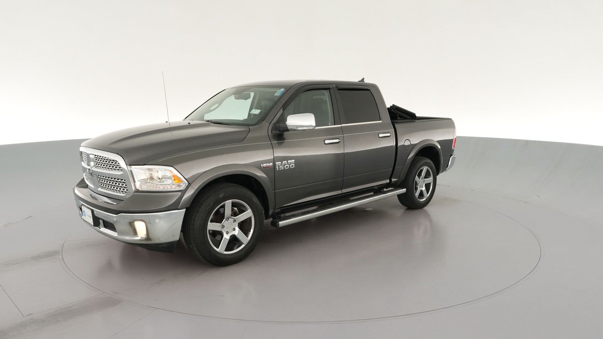 2018 Ram 1500 Crew Cab vehicle photo