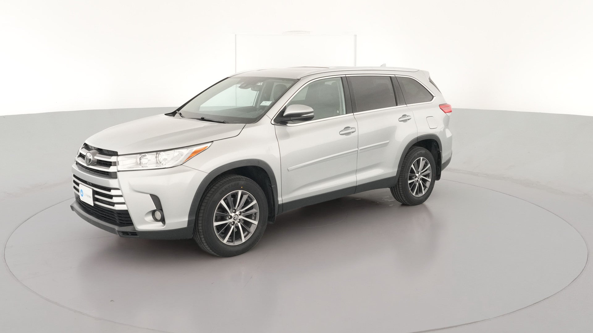 2019 Toyota Highlander vehicle photo