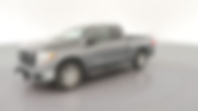 2019 Nissan Titan King Cab vehicle photo