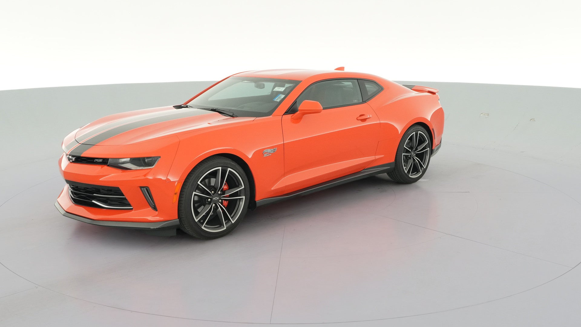 2018 Chevrolet Camaro vehicle photo