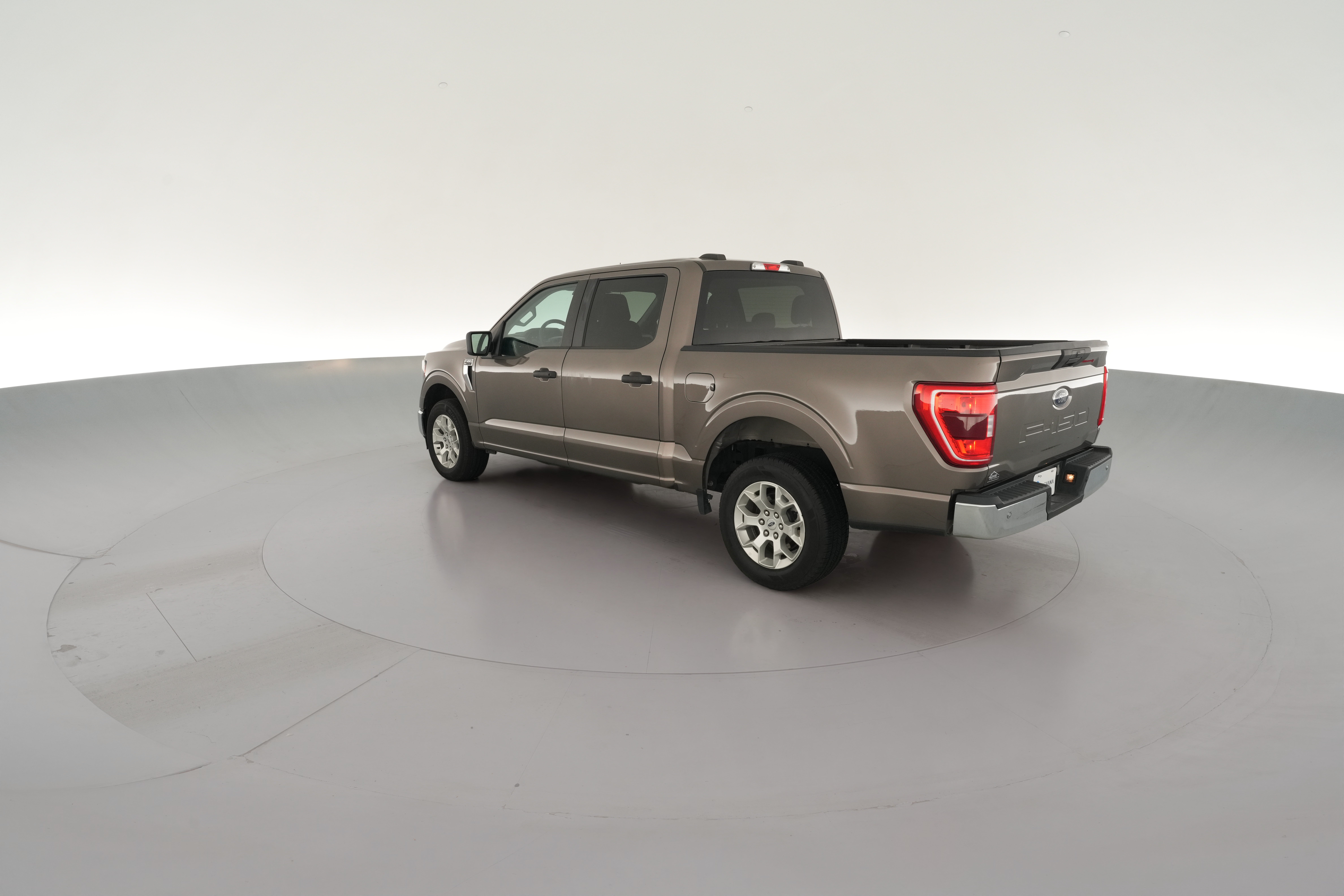 2023 Ford F-150 XLT - Photo 23