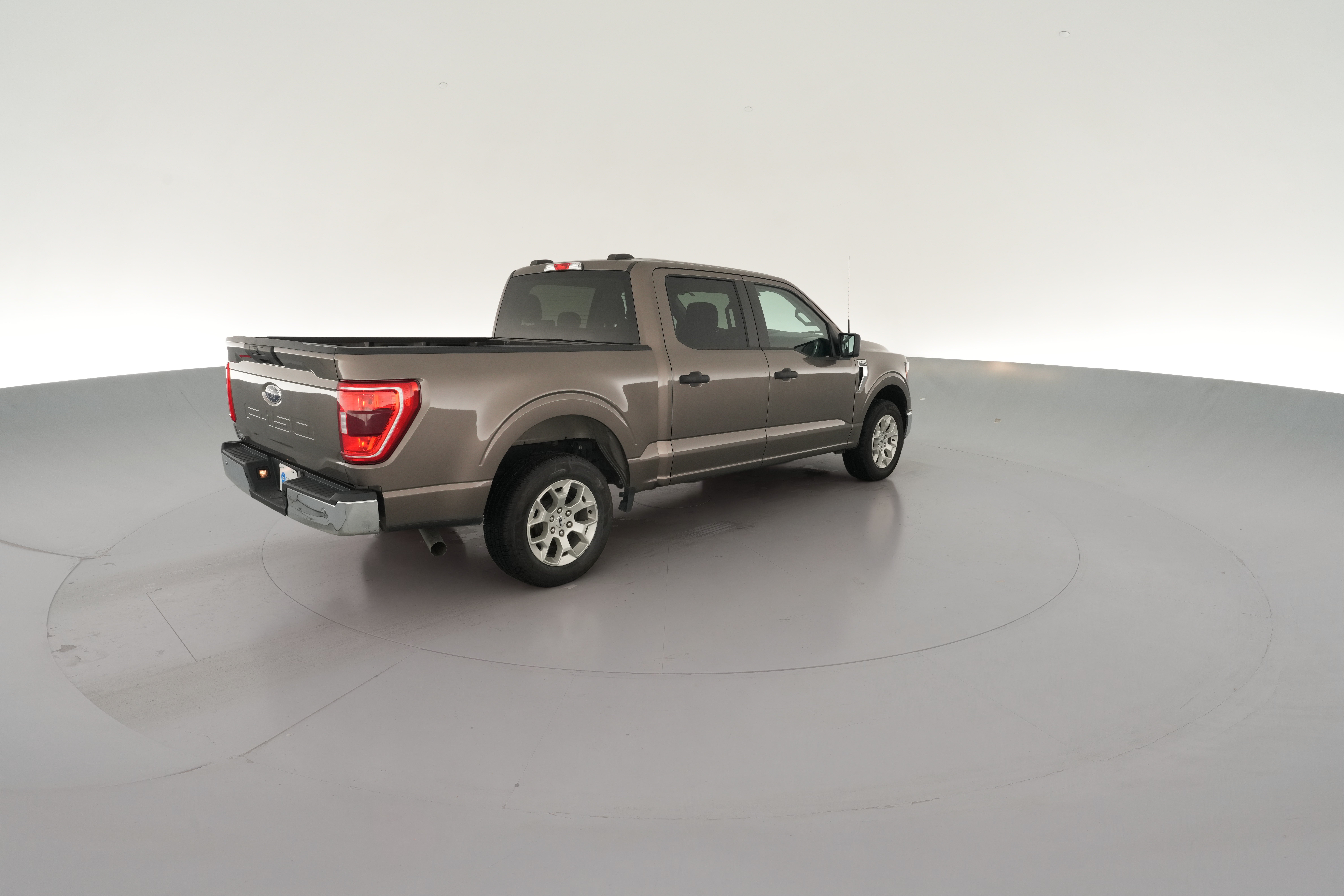 2023 Ford F-150 XLT - Photo 27