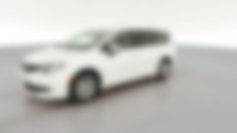 2023 Chrysler Voyager vehicle photo