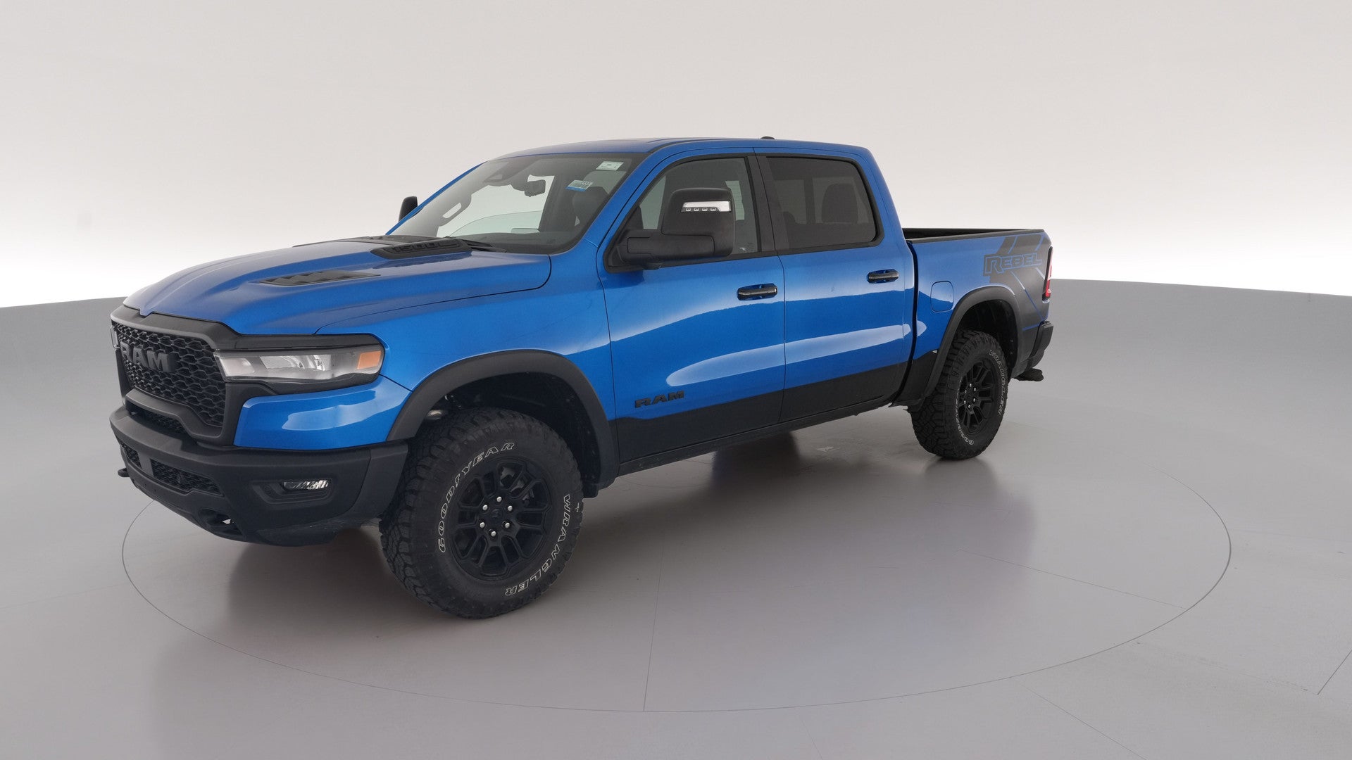 2025 Ram 1500 Crew Cab vehicle photo