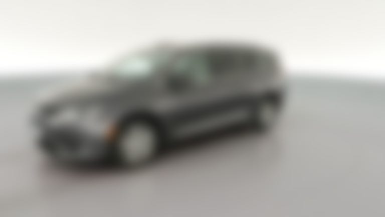 2017 Chrysler Pacifica vehicle photo