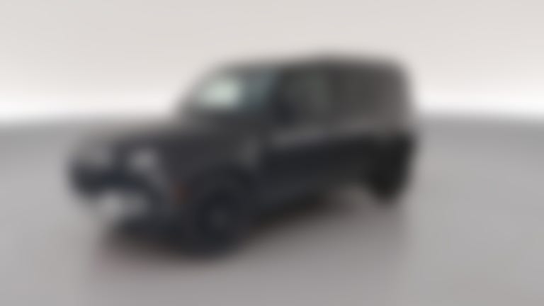 2020 Land Rover Defender 110 vehicle photo