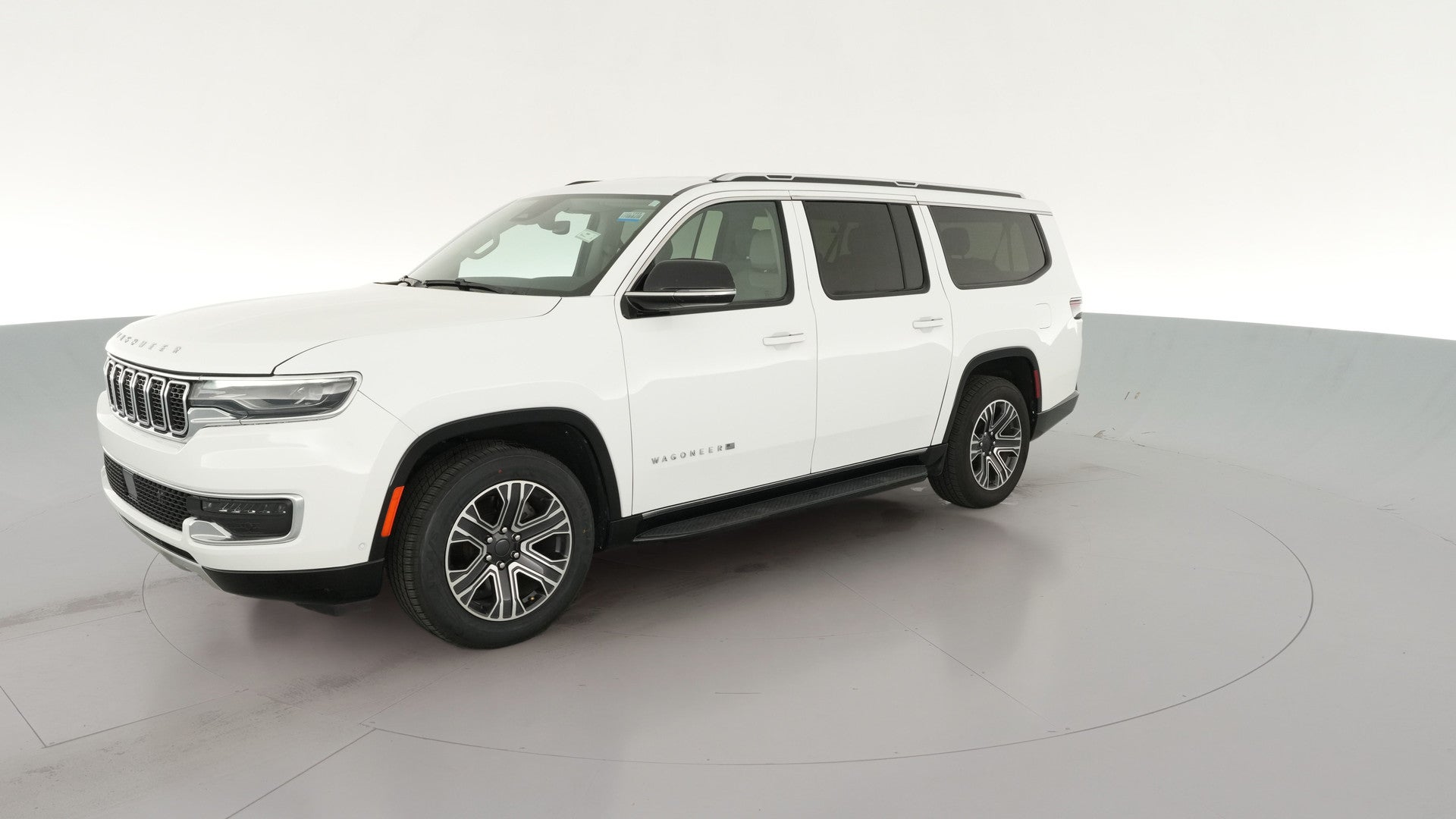 2023 Jeep Wagoneer L vehicle photo