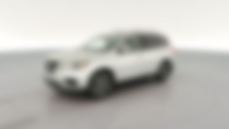 2018 Nissan Pathfinder vehicle photo