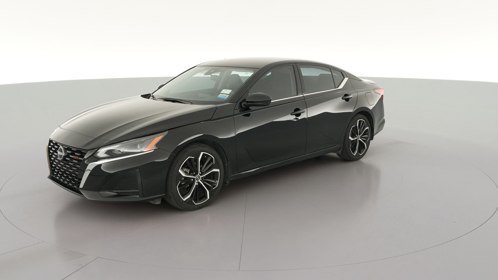 2024 Nissan Altima vehicle photo